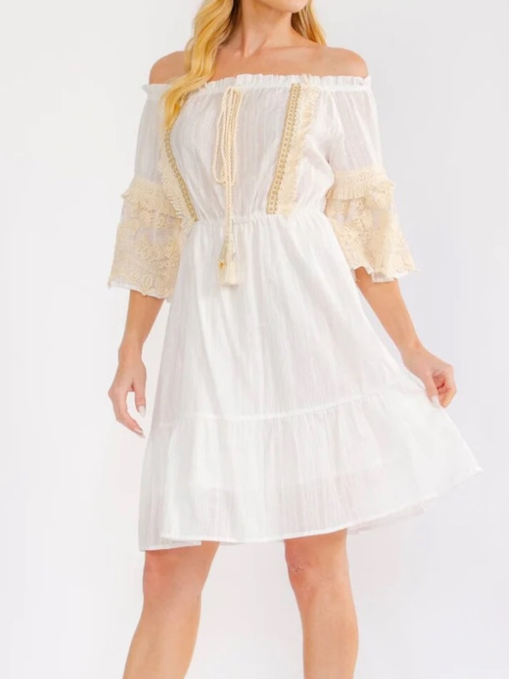Boho NWT Off-Shoulder White Dress with Cream Lace Trim size S-M-L
